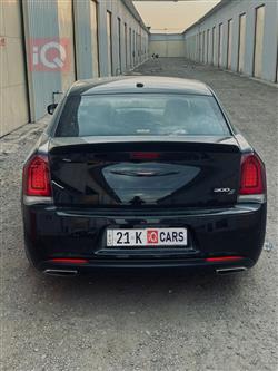 کرایسلەر 300